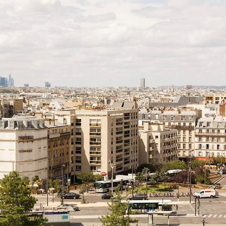 Beautiful Apartment With A View Of Eiffel Tower In Center 파리 외부 사진