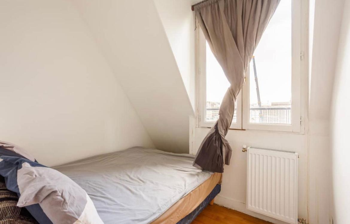 Beautiful Apartment With A View Of Eiffel Tower In Center 파리 외부 사진